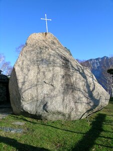 Valmadrera boulder praguda boulder