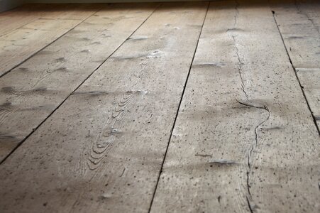 Ground wood floor flooring