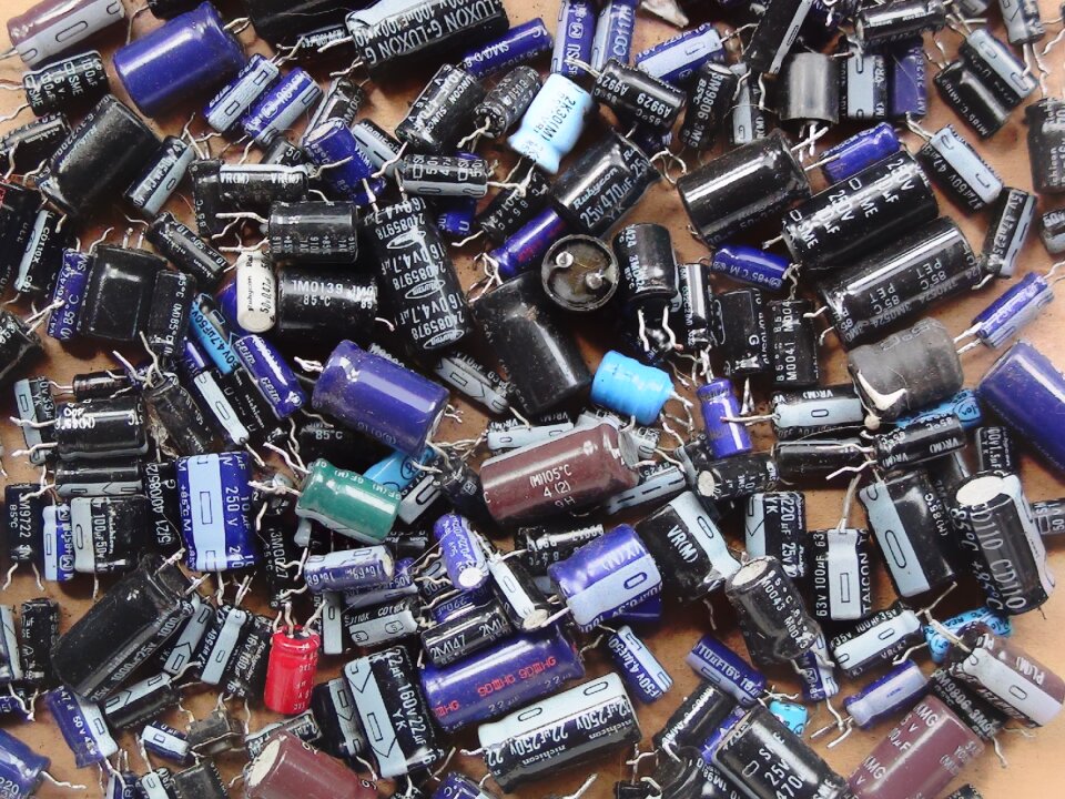 Technology capacitor electronic