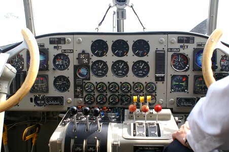 Auntie ju aviation interior