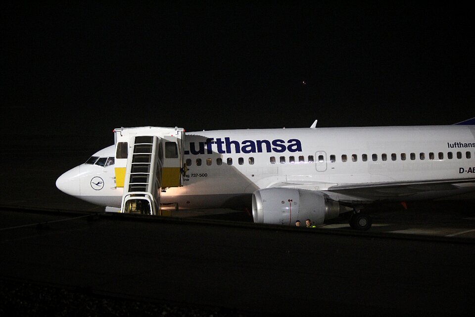 Airliner airport travel