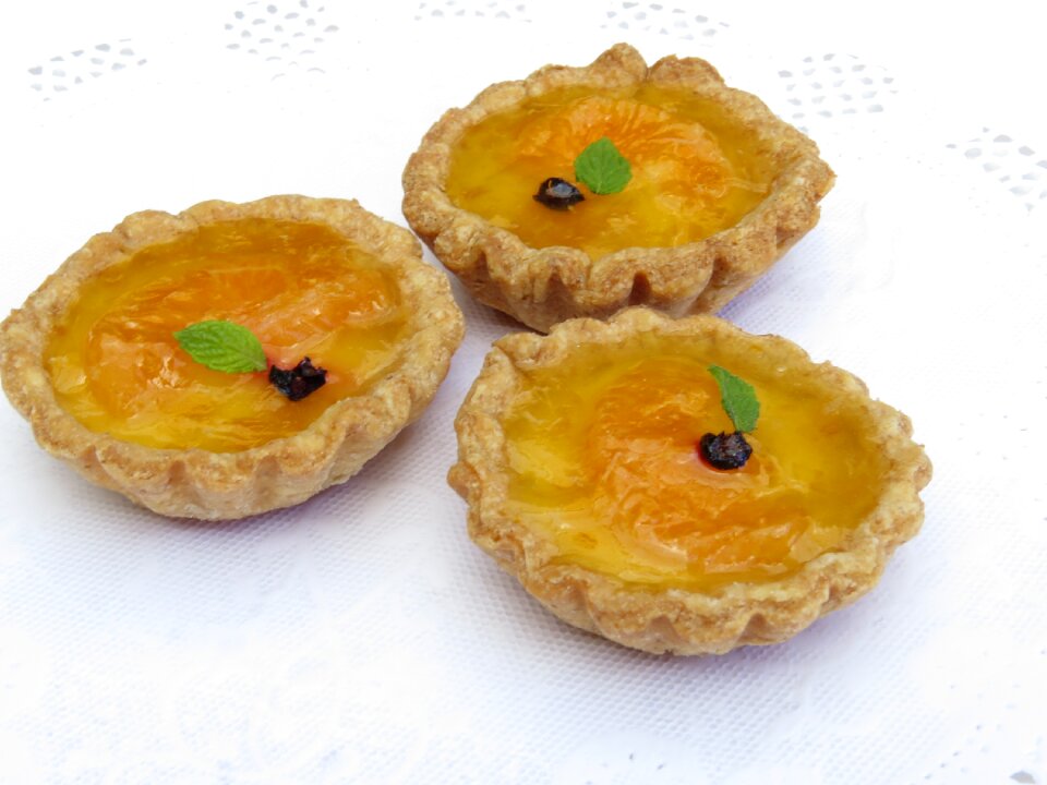 Fruit syrup custard