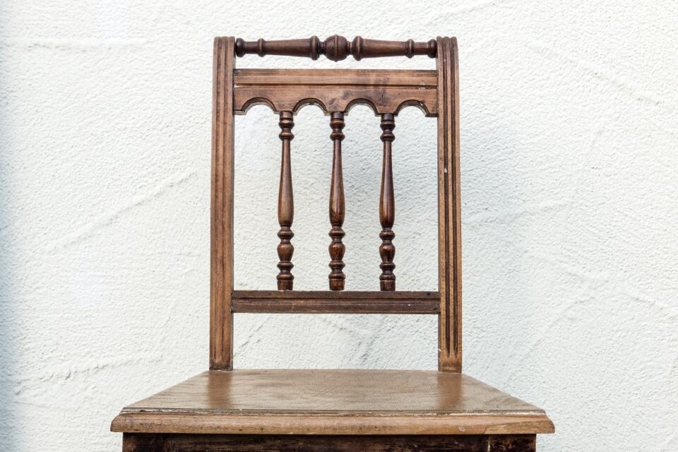 Rest wooden chair furniture pieces