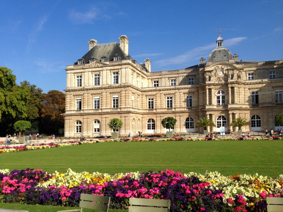 Gardens luxembourg paris photo