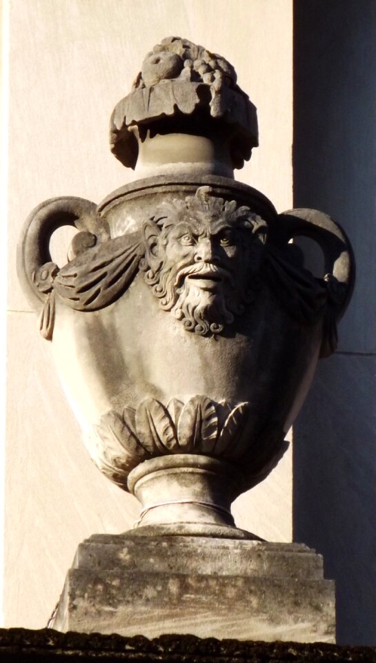 Sackett building architecture
