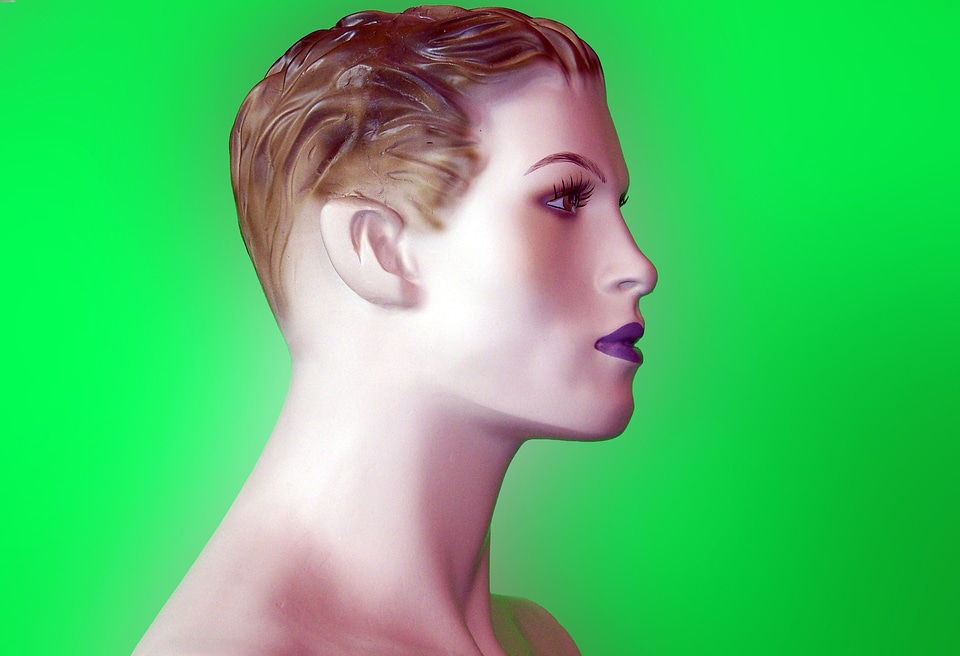Profile fashion boutique