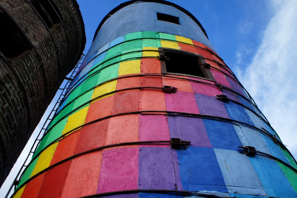 Silo down payment tank