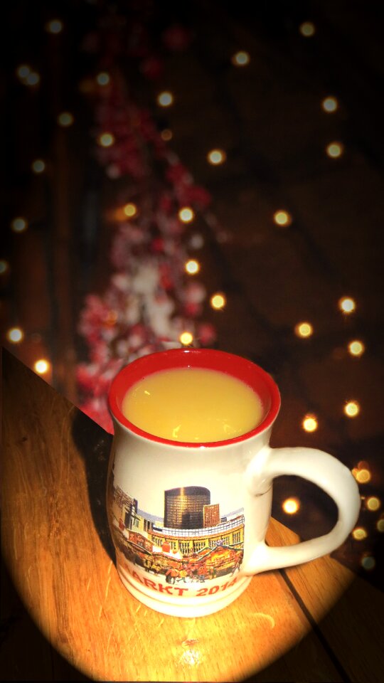 Mulled wine stand cup lights