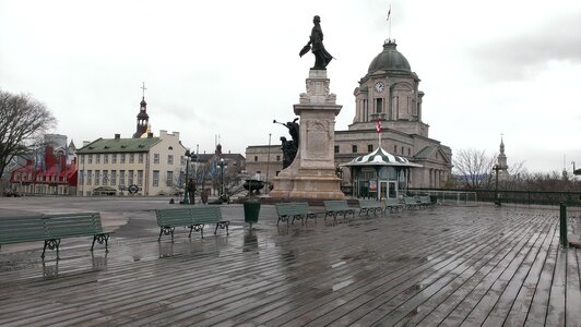 Landmark canadian