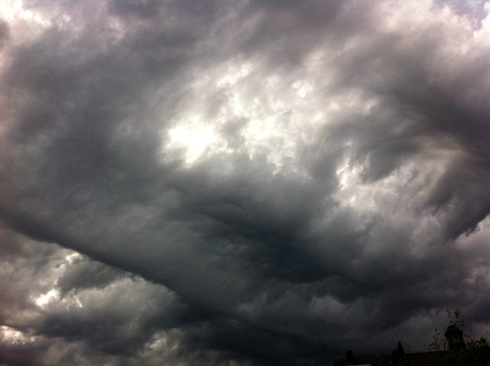 Imminent air clouds