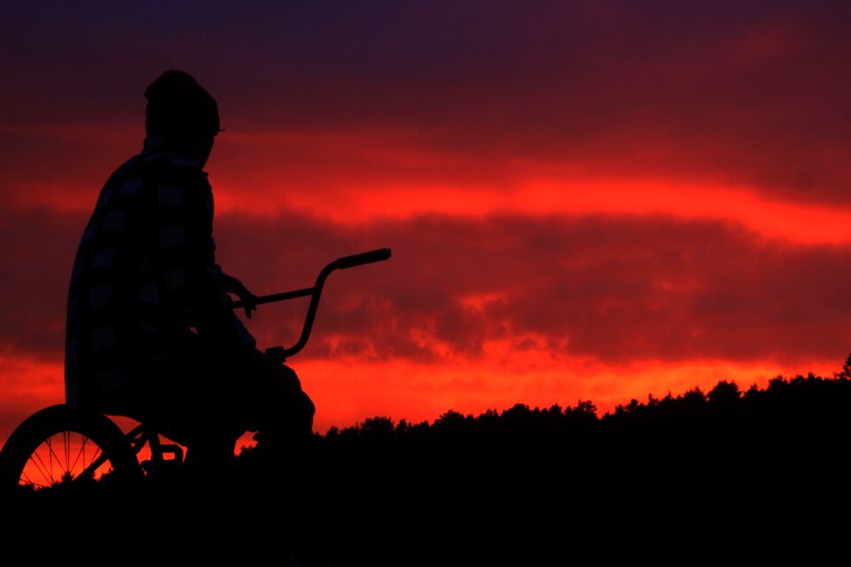 Sun bicycle photo