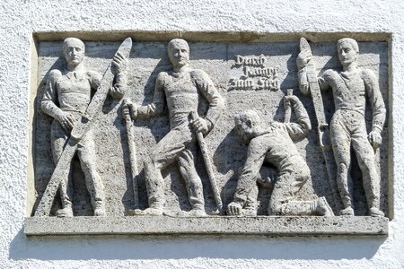 Farmer stucco sculpture