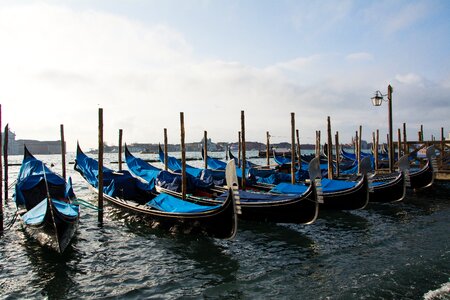 Channel boats gondolier photo