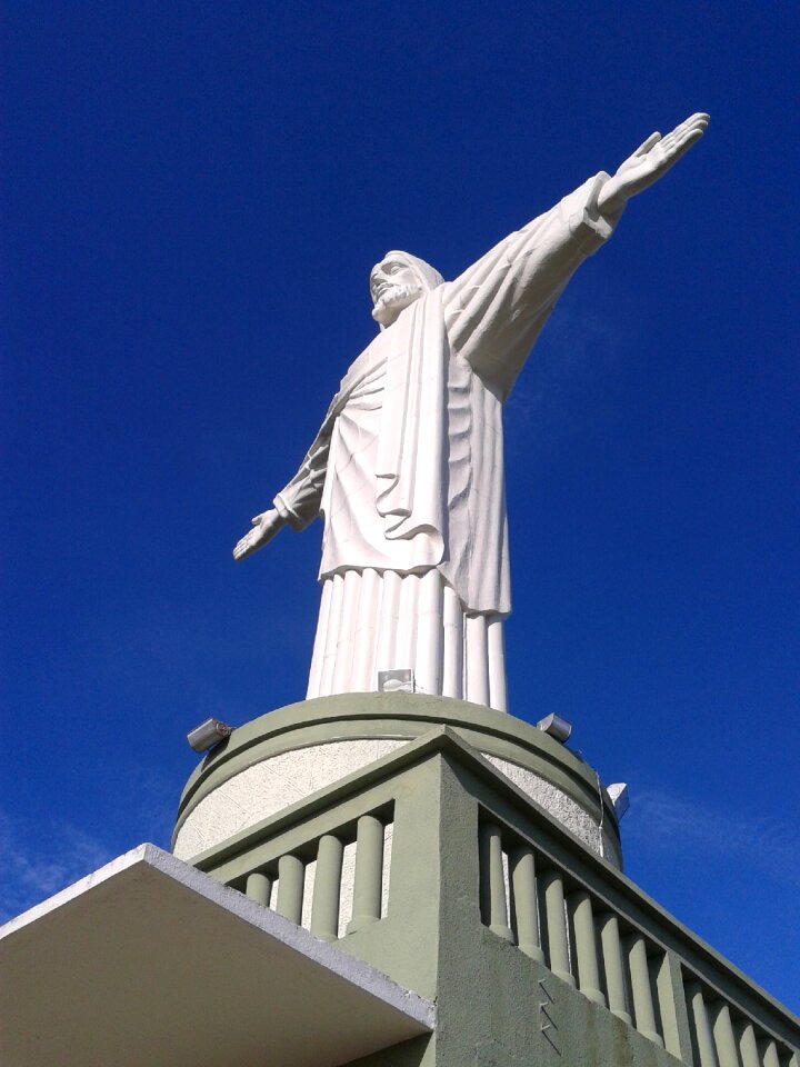 Replica monument art