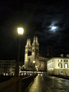 Grossmünster night church photo