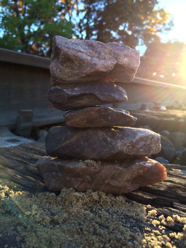 Balance stone natural