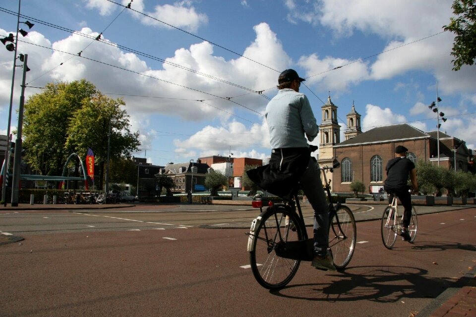 Bicycle waterlooplein street scene