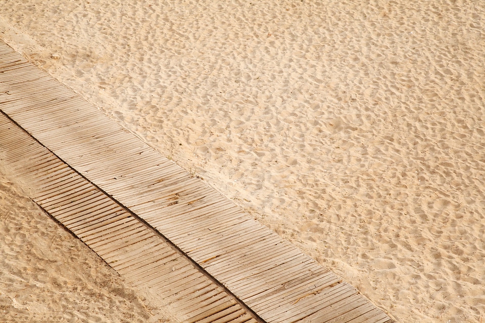 Desert dune empty