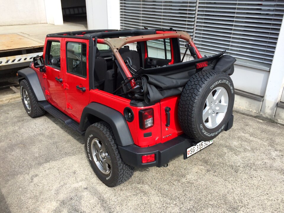 Jeep wrangler offroad