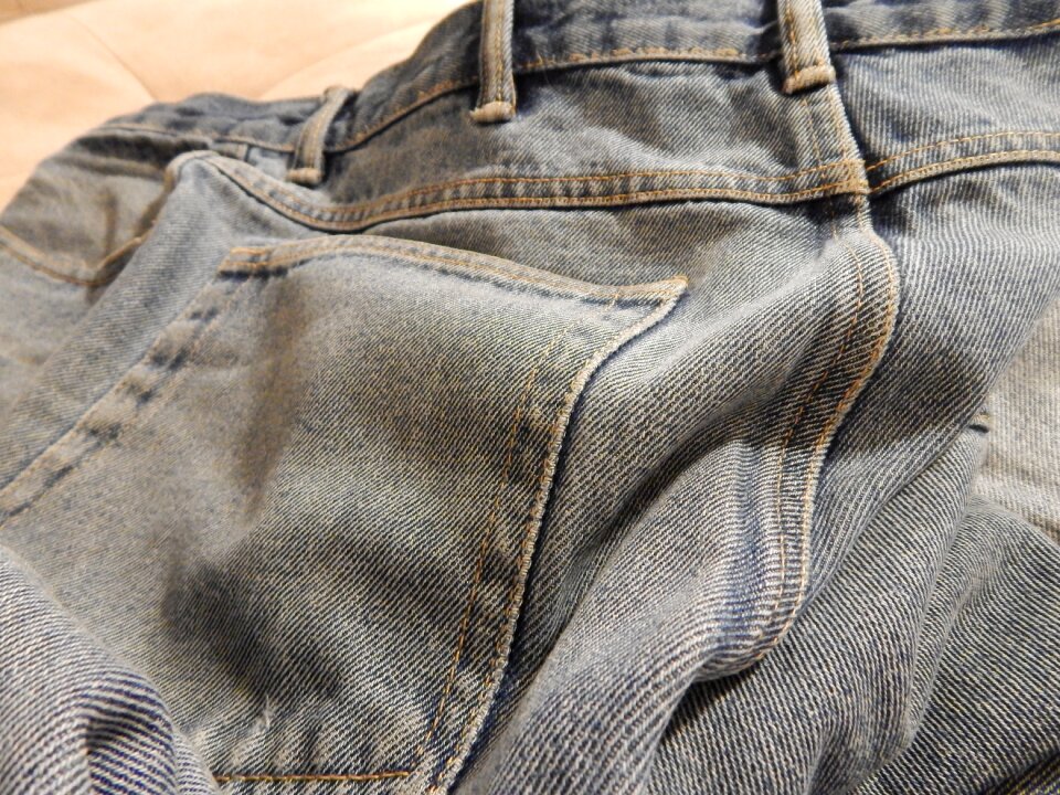 Pocket blue trousers