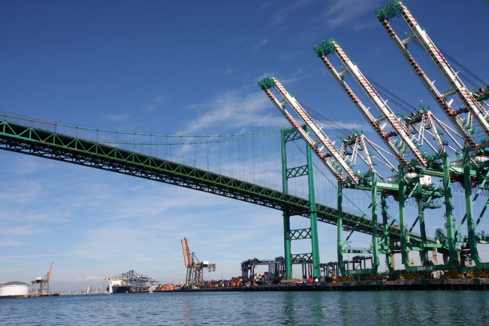 Los angeles port transport