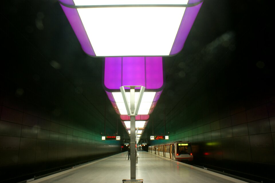Metro hamburg train