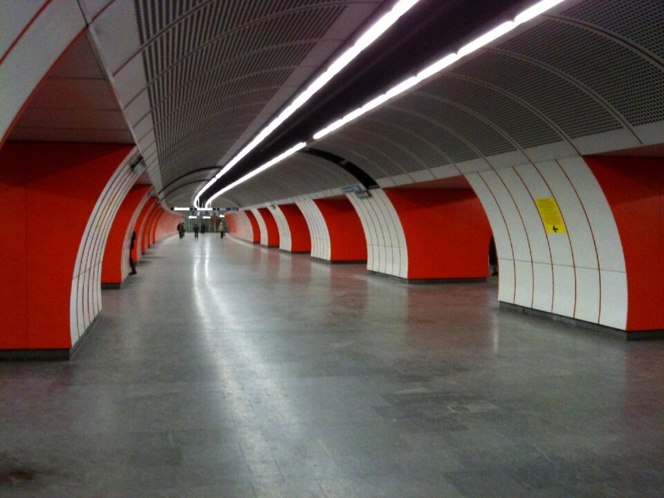 Travel s bahn transport