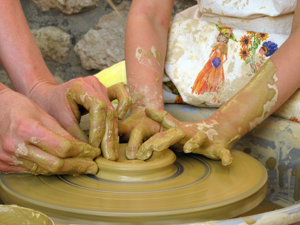 Crafts ceramic pottery