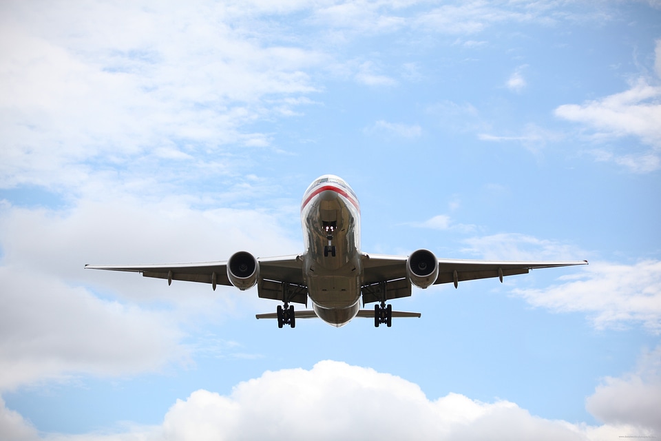 Landing gear airplane landing airport