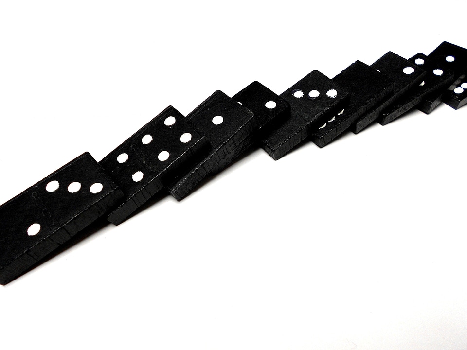 Playing row falling