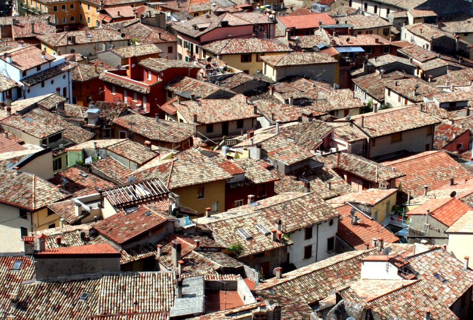 Red architecture tile