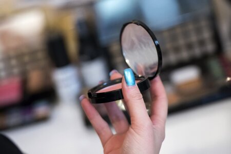 Make-up color colour