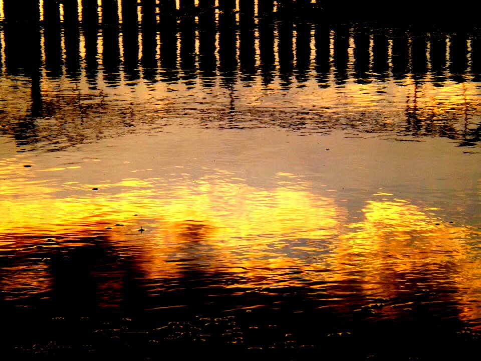 Fence reflection cloud