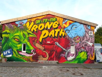 Graffiti comic house
