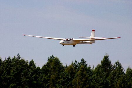 Flying aircraft sail