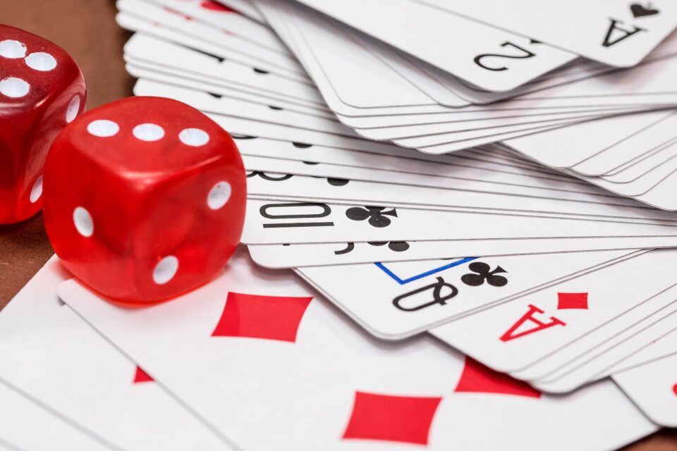 Roll the dice cards playing cards