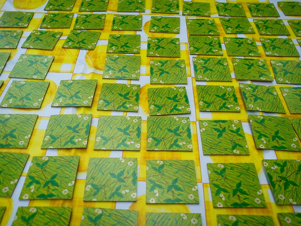 Squares green yellow