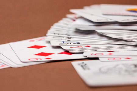 Heart poker play photo