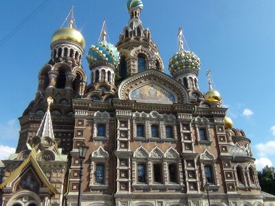 St petersburg russia savior