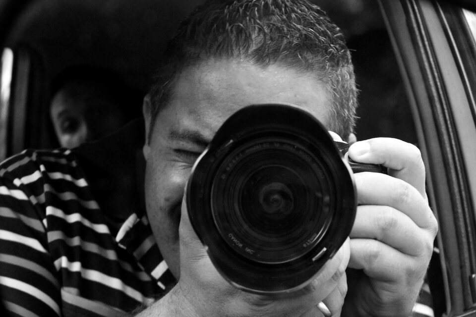 Photographer if photographing selfie
