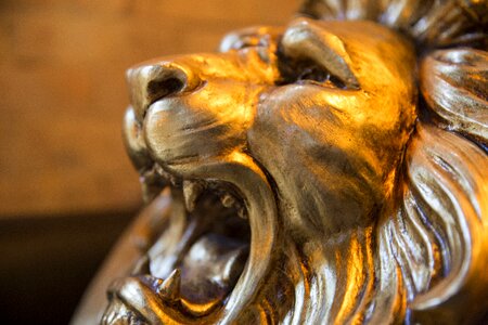 Lion light mask
