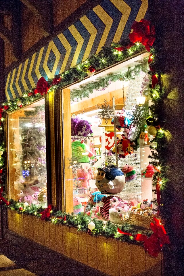 Window display