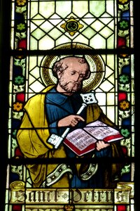 Stained glass color historically