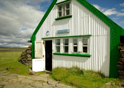 Refuge shelter chalet photo