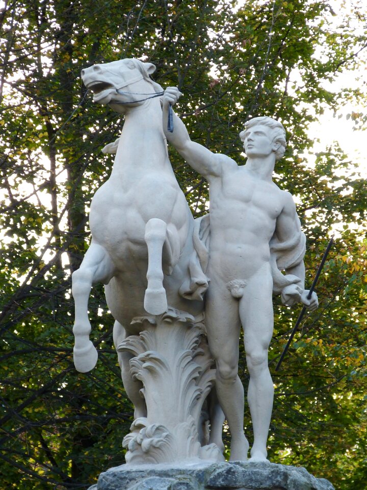 Statue art stone figure