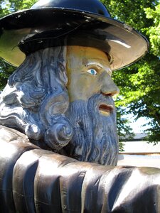 Statue wooden scandinavia