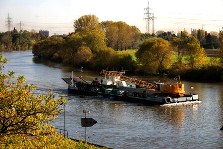 Frankfurt most main ship