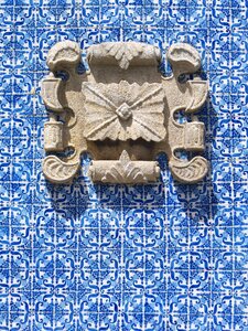 Tile painting facade