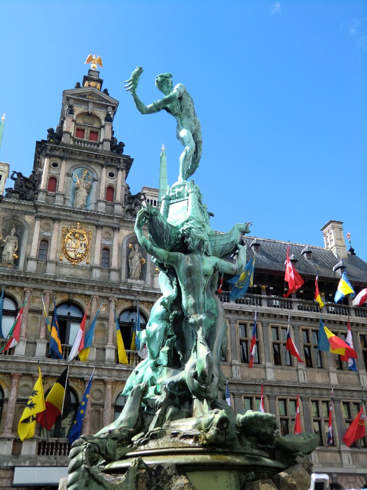 Hand monument architecture