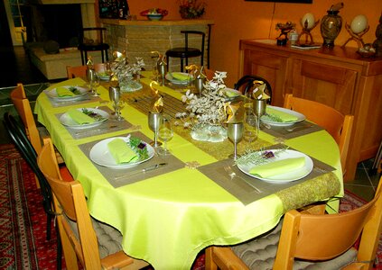 Christmas table plates